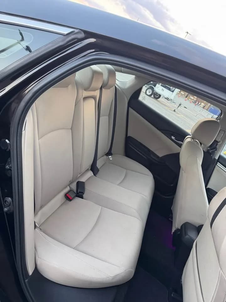 2017 Honda Civic EX - Photo 10