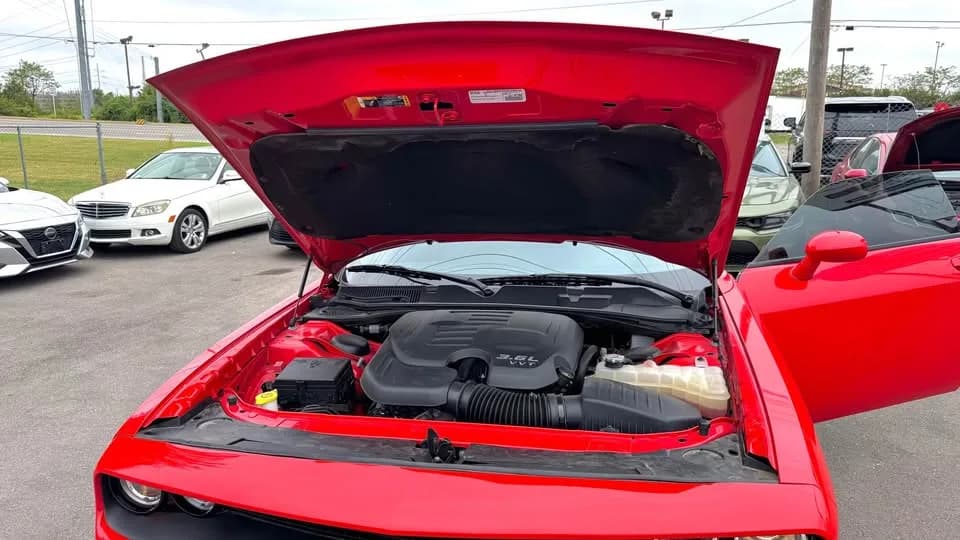 2022 Dodge Challenger SXT - Photo 12